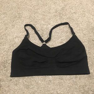 Lucy tech Sports Bra